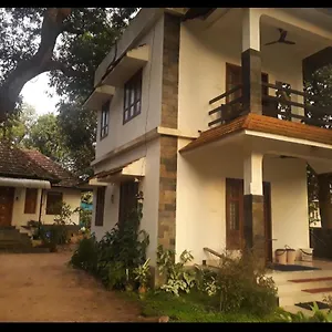 Abru's Holidays International Travelers Guest house