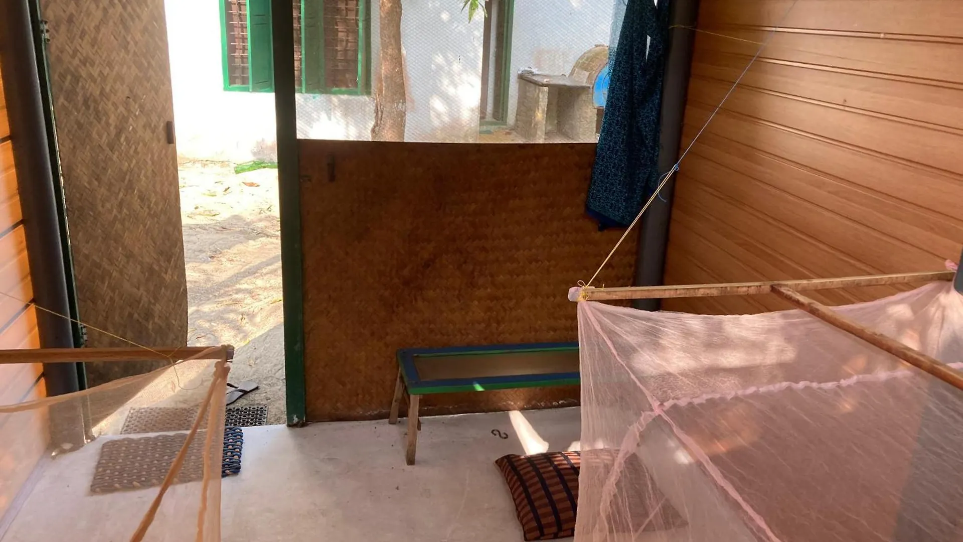 Marari Beach Bamboo Rooms Acroyogathai Alappuzha 0*,